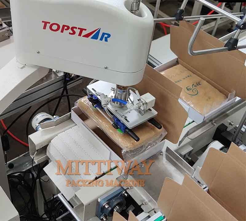 TRAY FORMER WITH SCARA ROBOT LOADING SYSTEM